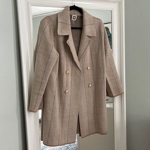 Cream long line open blazer by Anne Klein